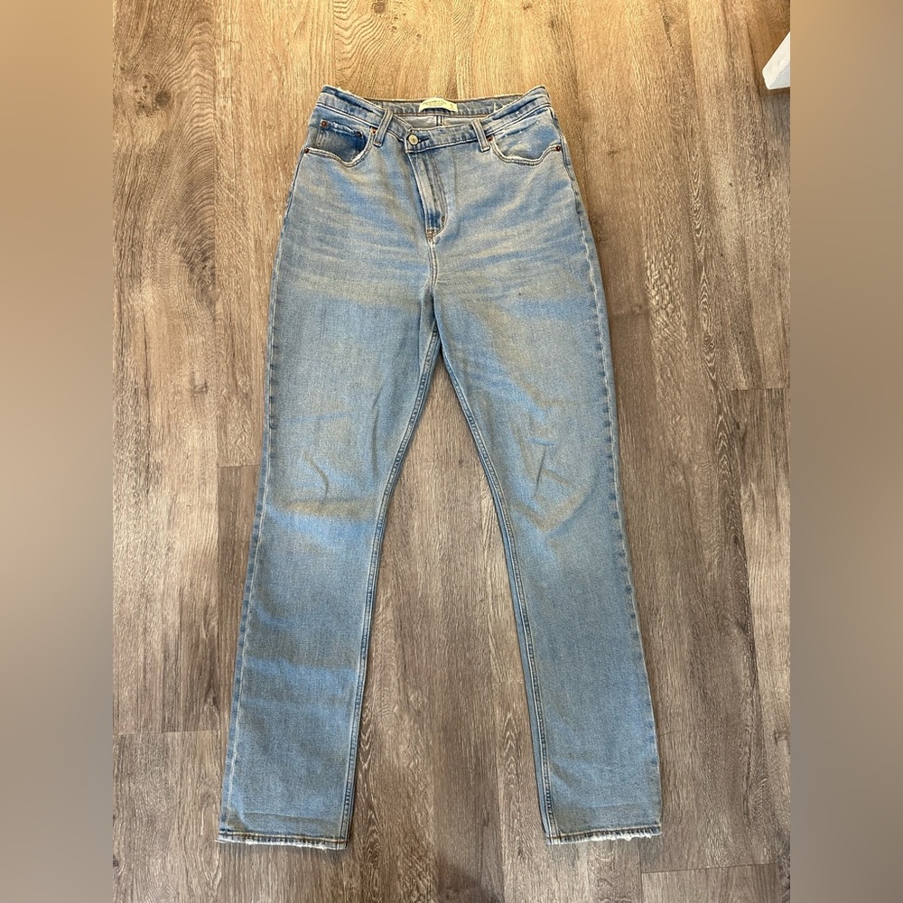 Abercrombie & Fitch Ultra high rise 90s slim straight jeans
